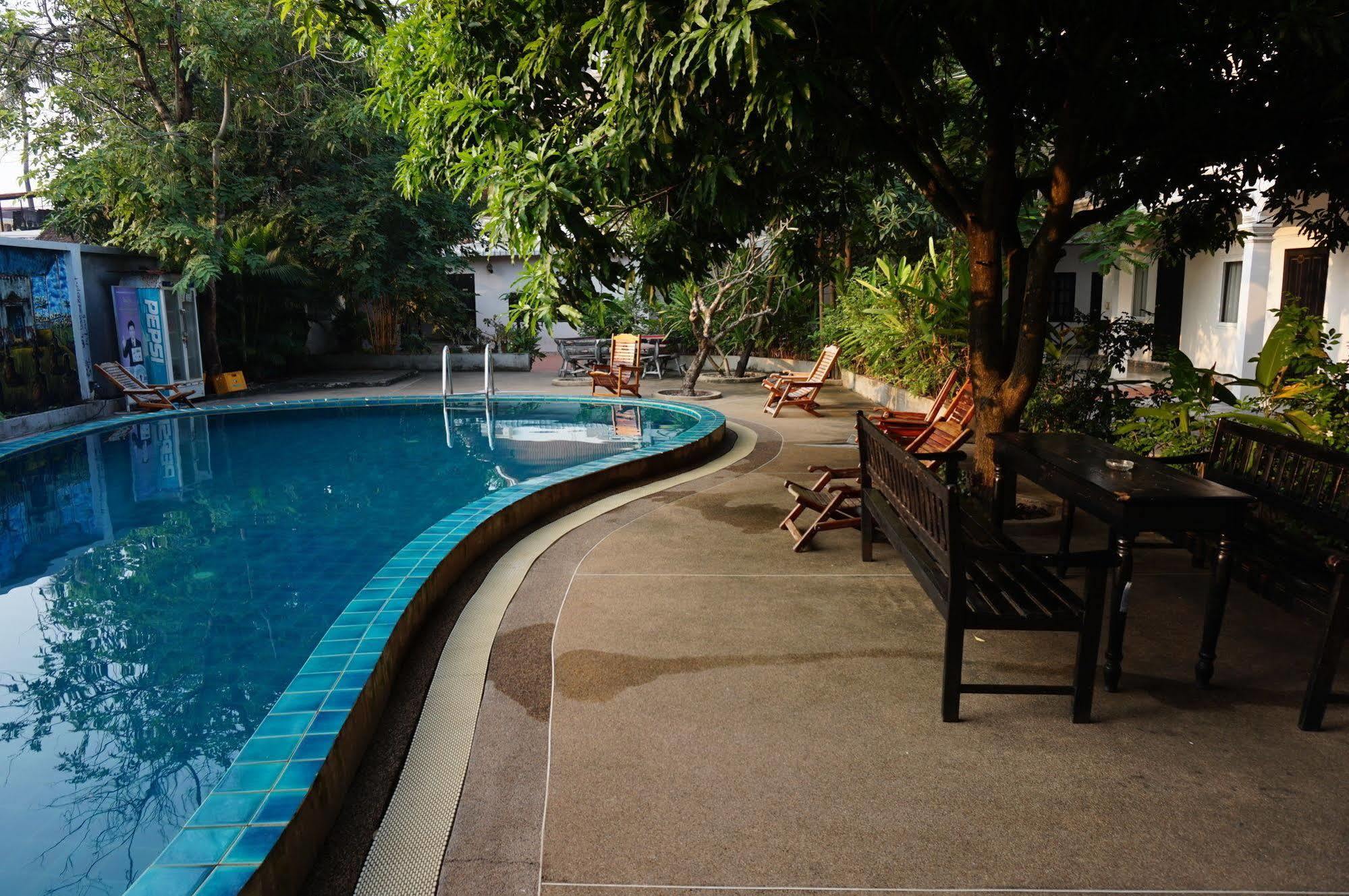 Vientiane Garden Villa Hotel Exterior photo